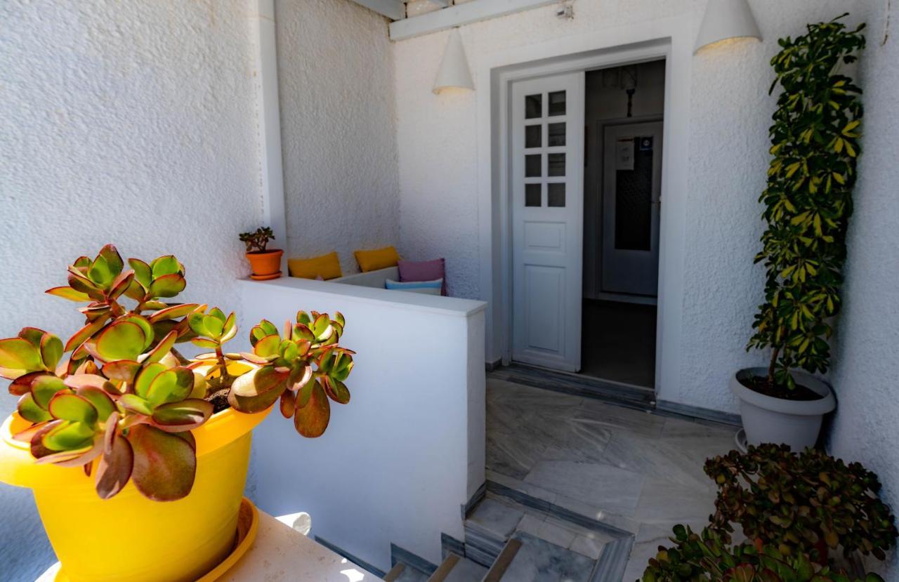 Join Us Low Cost Rooms Kamári Dış mekan fotoğraf